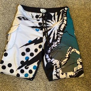 Men’s board shorts